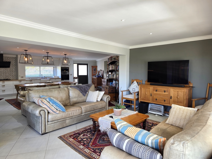 3 Bedroom Property for Sale in Noorsekloof Eastern Cape